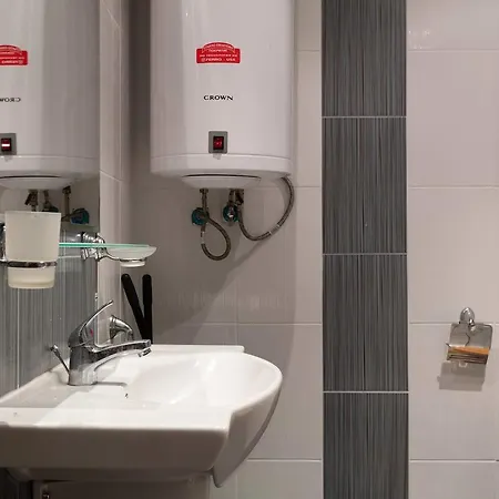 Apartament ❤ 1 Bedroom W Kitchen & Pool View ❤vd❤