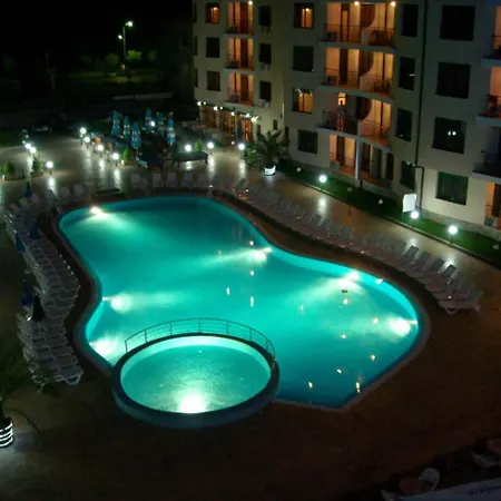❤ 1 Bedroom W Kitchen & Pool View ❤vd❤ Apartament